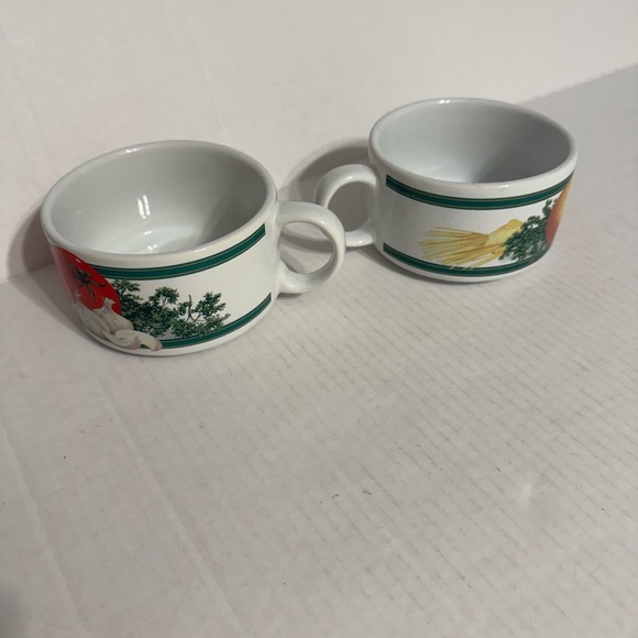 Vintage Hickory Farms Soup Bowls Mugs Cups Tomato Garlic Handle Retro Set Of 2 - Picture 2 of 4